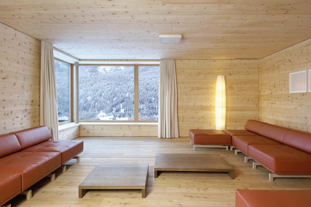 Scuol Youth Hostel Exterior foto